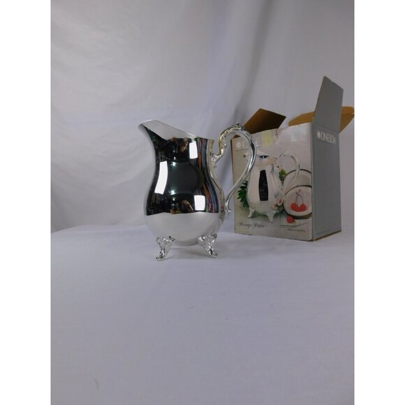 SALE Oneida Silver Plated Beverage Pitcher Footed Elegant Serveware Made in Amer - Picture 6 of 12